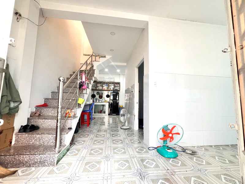 Hot! Nhà đẹp Trường Thọ, Thủ Đức – 2PN – SHR – cách hẻm xe hơi 1 căn – chỉ 3.45 tỷ - Ảnh 2